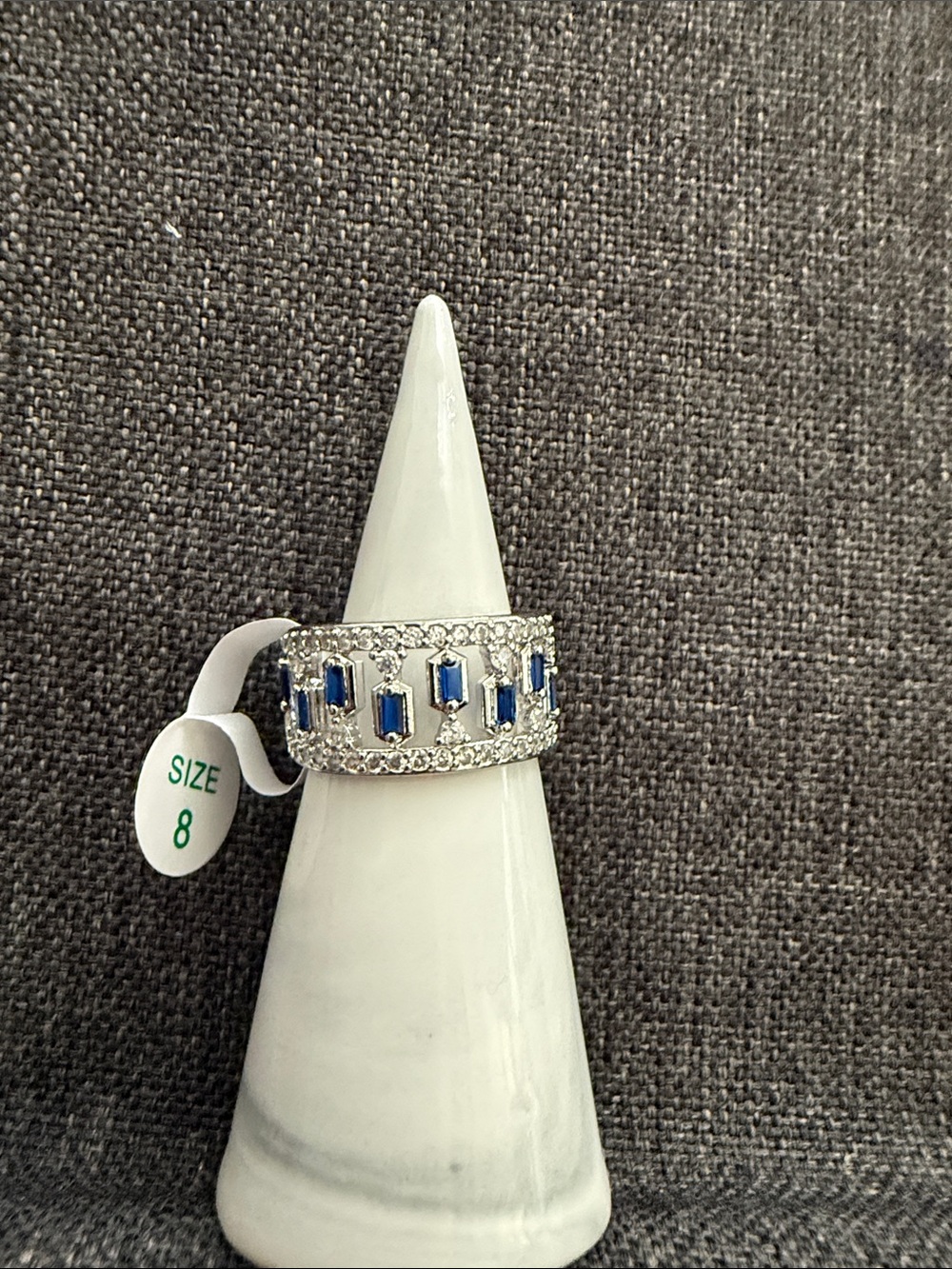 Bomb party September birthday ring Size 8